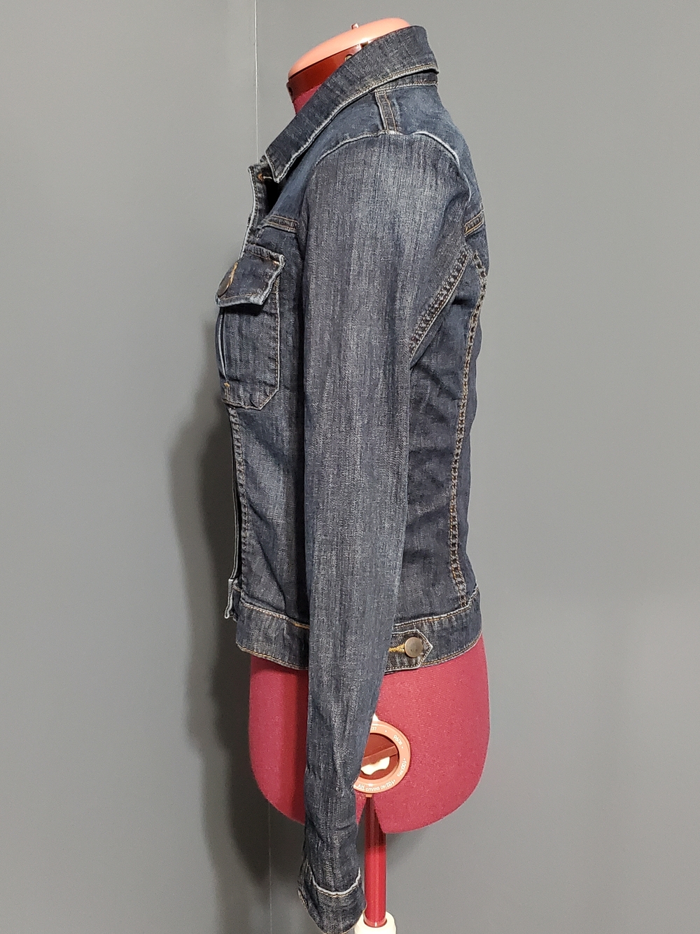 Kut from the Kloth Fitted Women's Denim Jean Jacket in Dark Blue Size S - Picture 2 of 7